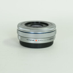 OLYMPUS M.ZUIKO DIGITAL ED 14-42mm F3.5-5.6 EZ シルバー
