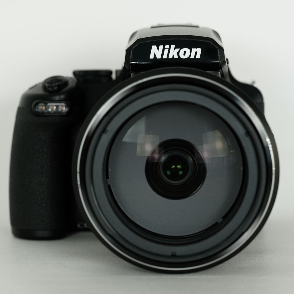 Nikon COOLPIX P1100