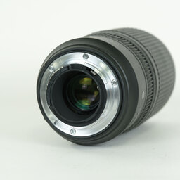 Nikon AF-S VR Zoom-Nikkor 70-300mm F4.5-5.6G IF-ED Nikon AF-S VR Zoom-Nikkor 70-300mm F4.5-5.6G IF-ED