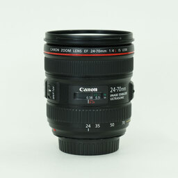 Canon EF24-70mm F4L IS USM Canon EF24-70mm F4L IS USM