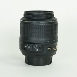 Nikon AF-S DX NIKKOR 18-55mm F3.5-5.6 G VR
