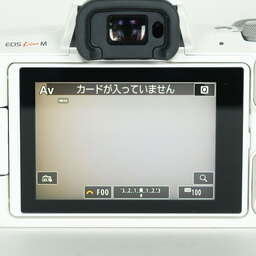 Canon EOS Kiss M Canon EOS Kiss M