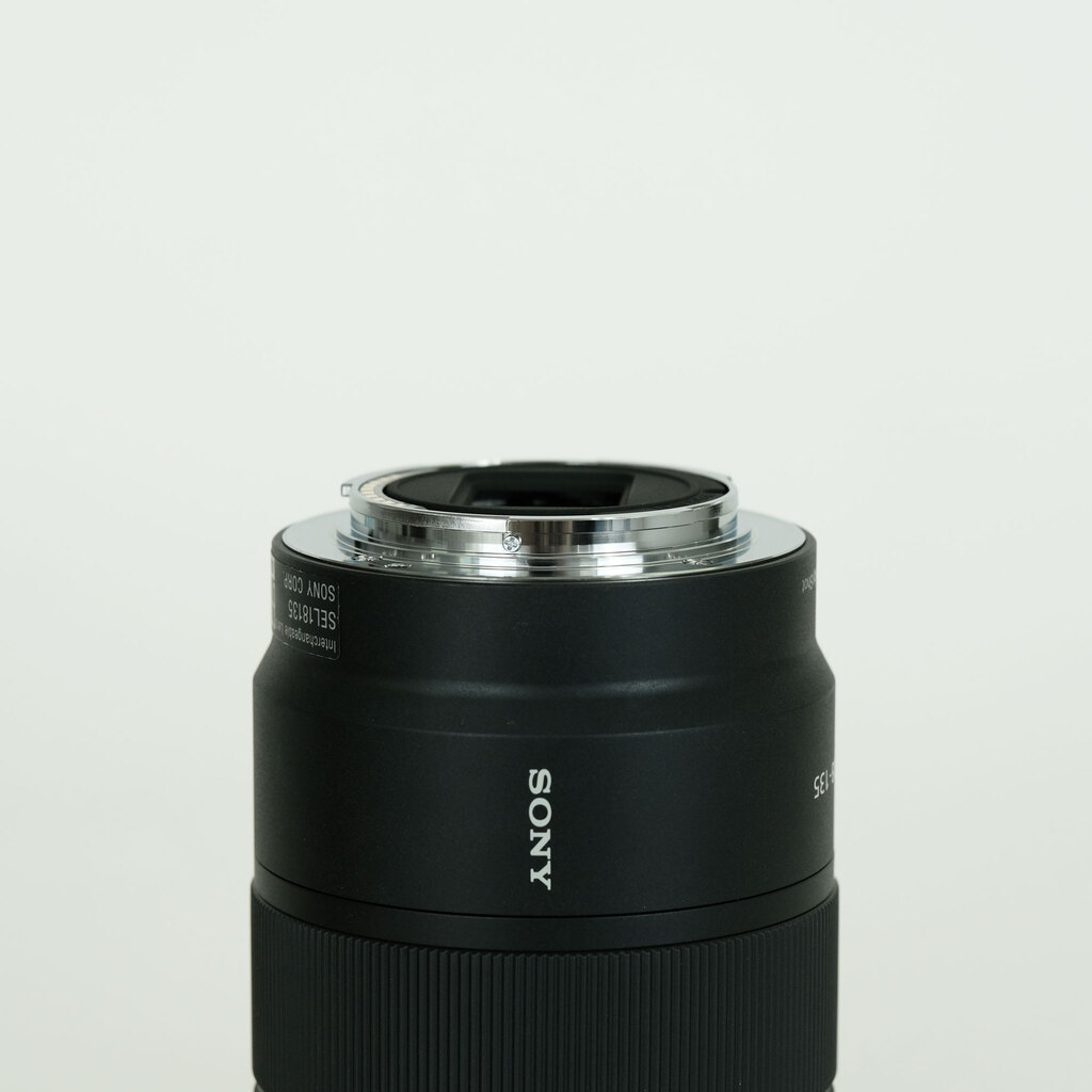 SONY E 18-135mm F3.5-5.6 OSS SEL18135