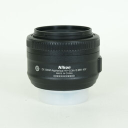 Nikon AF-S DX NIKKOR 35mm f/1.8G Nikon AF-S DX NIKKOR 35mm f/1.8G