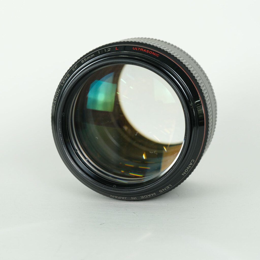 Canon EF85mm F1.2L USMの出品 | ONE SCENE（ワンシーン）