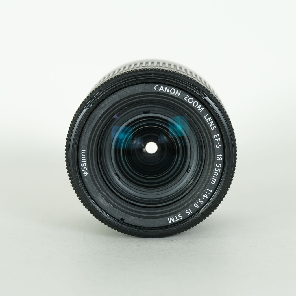 Canon EF-S18-55mm F4-5.6 IS STM