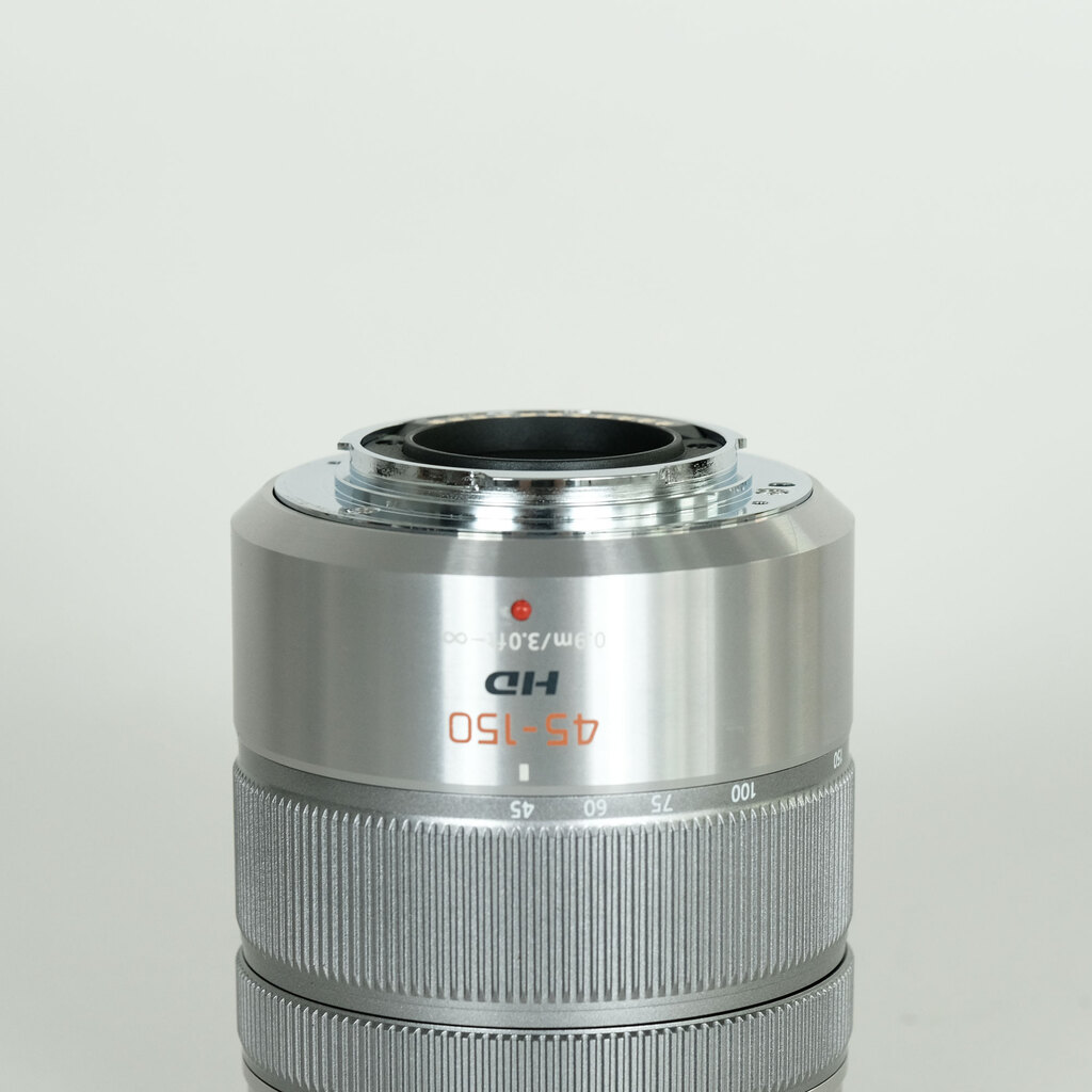 Panasonic LUMIX G VARIO 45-150mm / F4.0-5.6 ASPH. / MEGA O.I.S.の