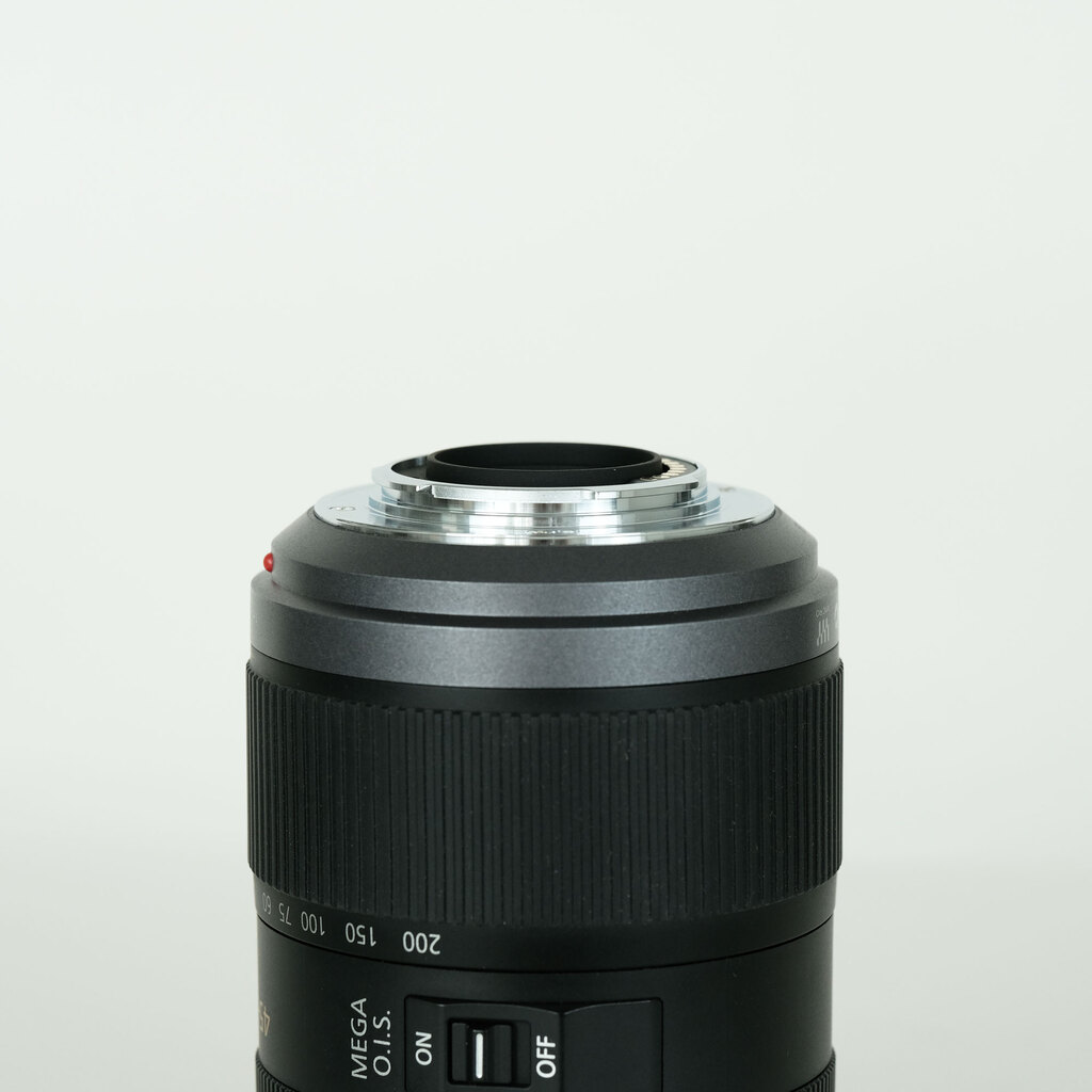 Panasonic LUMIX G VARIO 45-200mm F4.0-F5.6 MEGA O.I.S. H-FS045200
