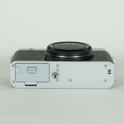 FUJIFILM X-E4 FUJIFILM X-E4