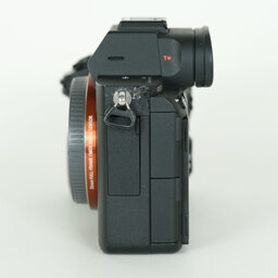 SONY α7R III(ILCE-7RM3) SONY α7R III(ILCE-7RM3)