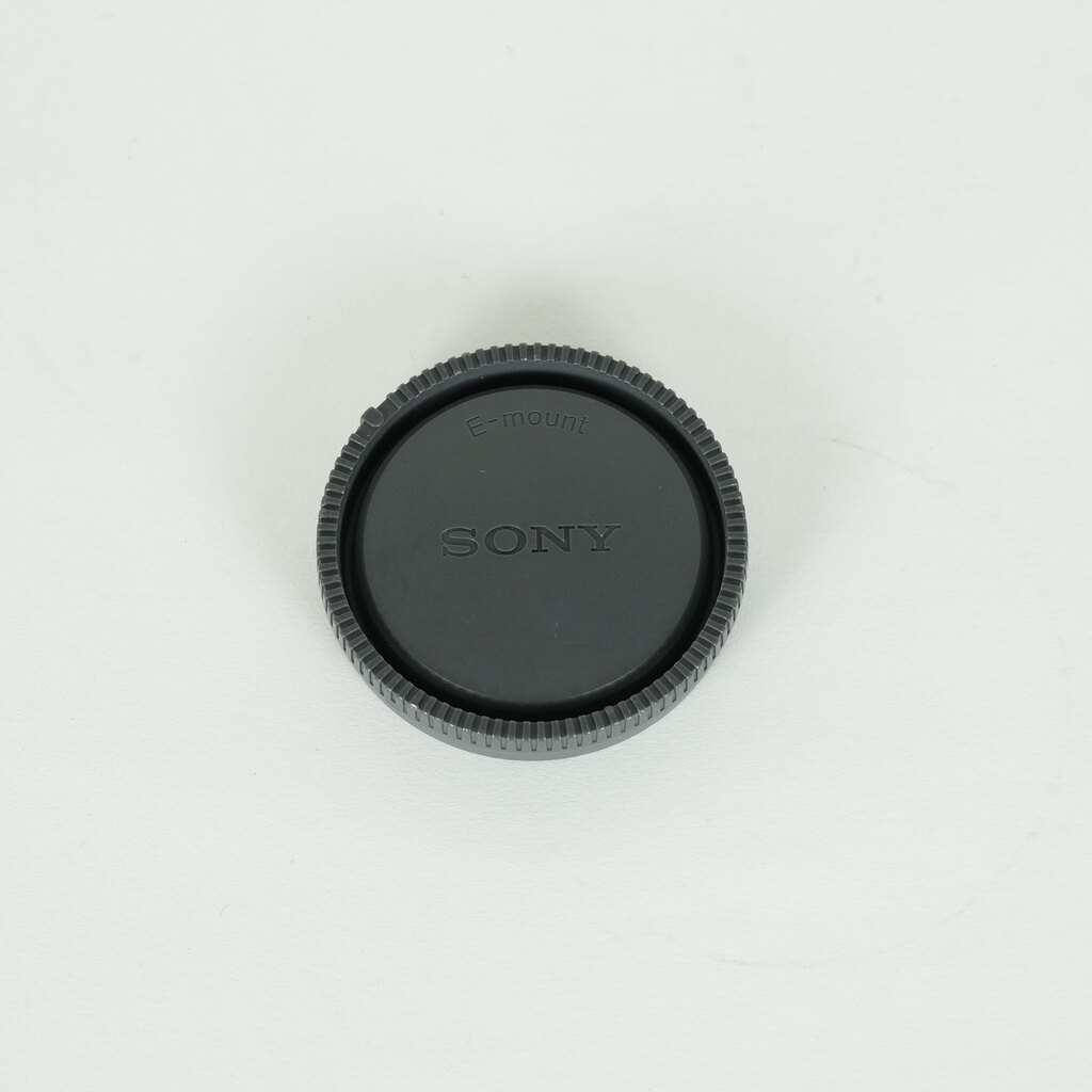 SONY E18-200mm F3.5-6.3 OSS LE SEL18200LE SONY E18-200mm F3.5-6.3 OSS LE SEL18200LE