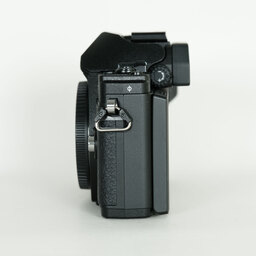 OLYMPUS OM-D E-M10 Mark III