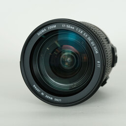 SIGMA 17-50mm F2.8 EX DC OS HSM (ニコンF用)