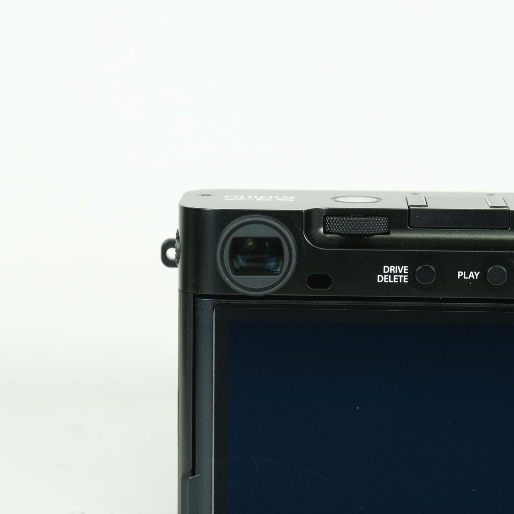 FUJIFILM X-E5