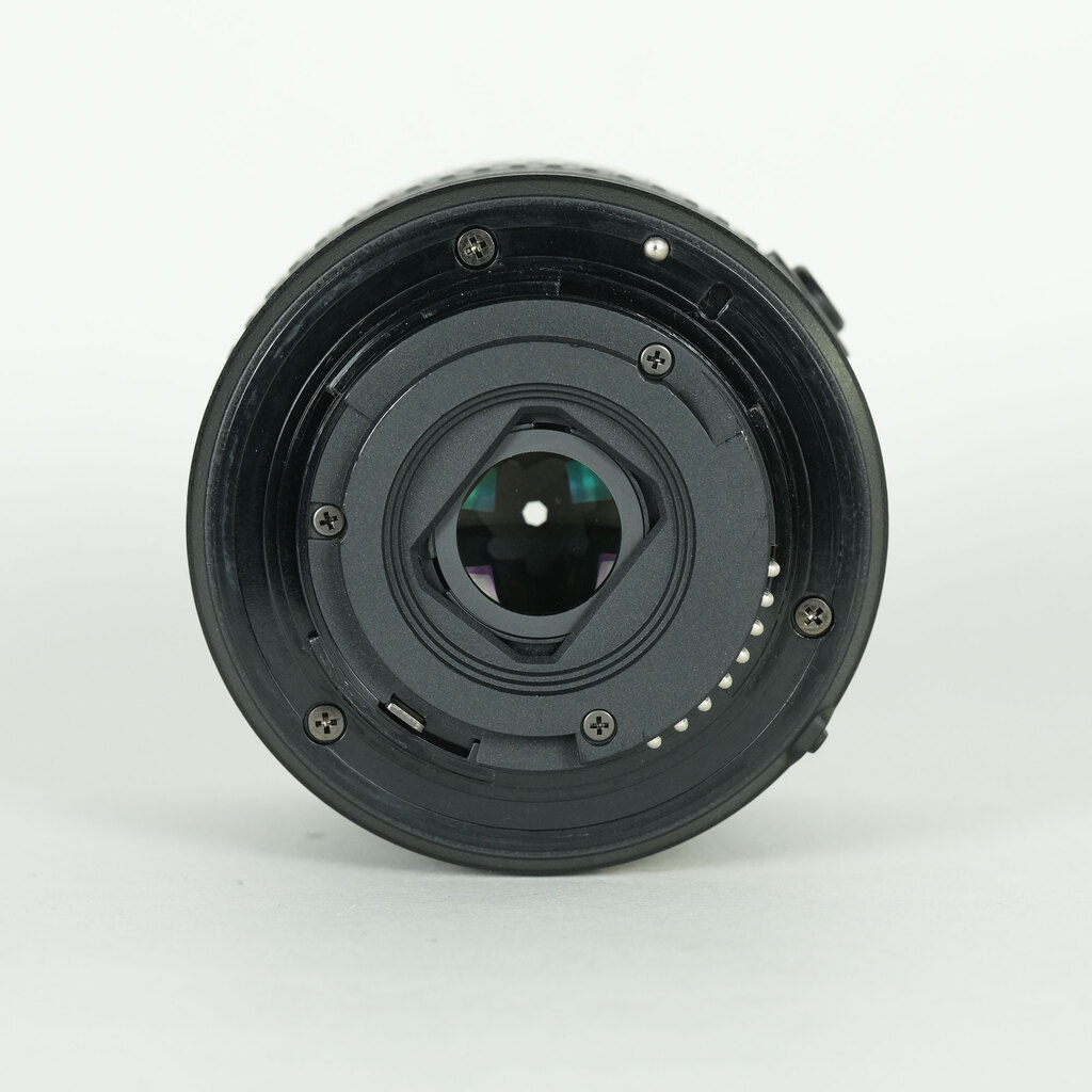 Nikon AF-P DX NIKKOR 18-55mm F3.5-5.6G VR