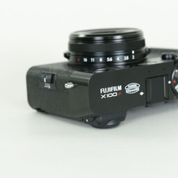 FUJIFILM X100VI
