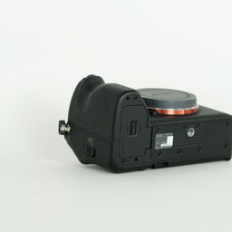 SONY α7 IV(ILCE-7M4) SONY α7 IV(ILCE-7M4)