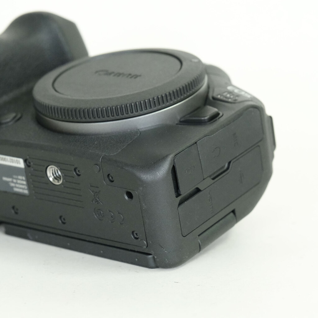 Canon EOS R6 Mark II Canon EOS R6 Mark II