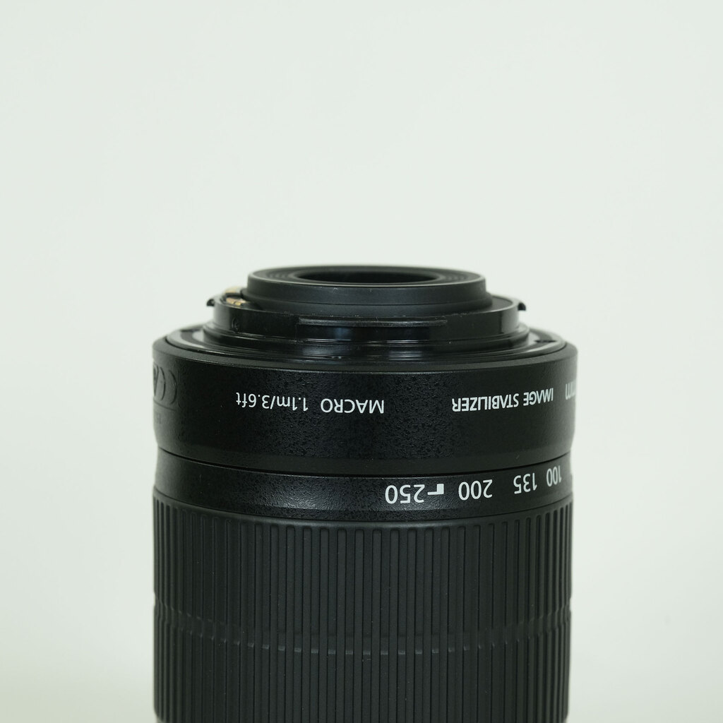 Canon EF-S55-250mm F4-5.6 IS II