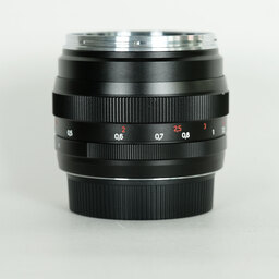 Carl Zeiss Planar T* 50mm F1.4 ZE [キヤノンEF用]