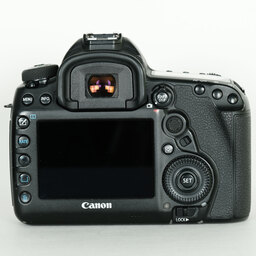 Canon EOS 5D Mark IV