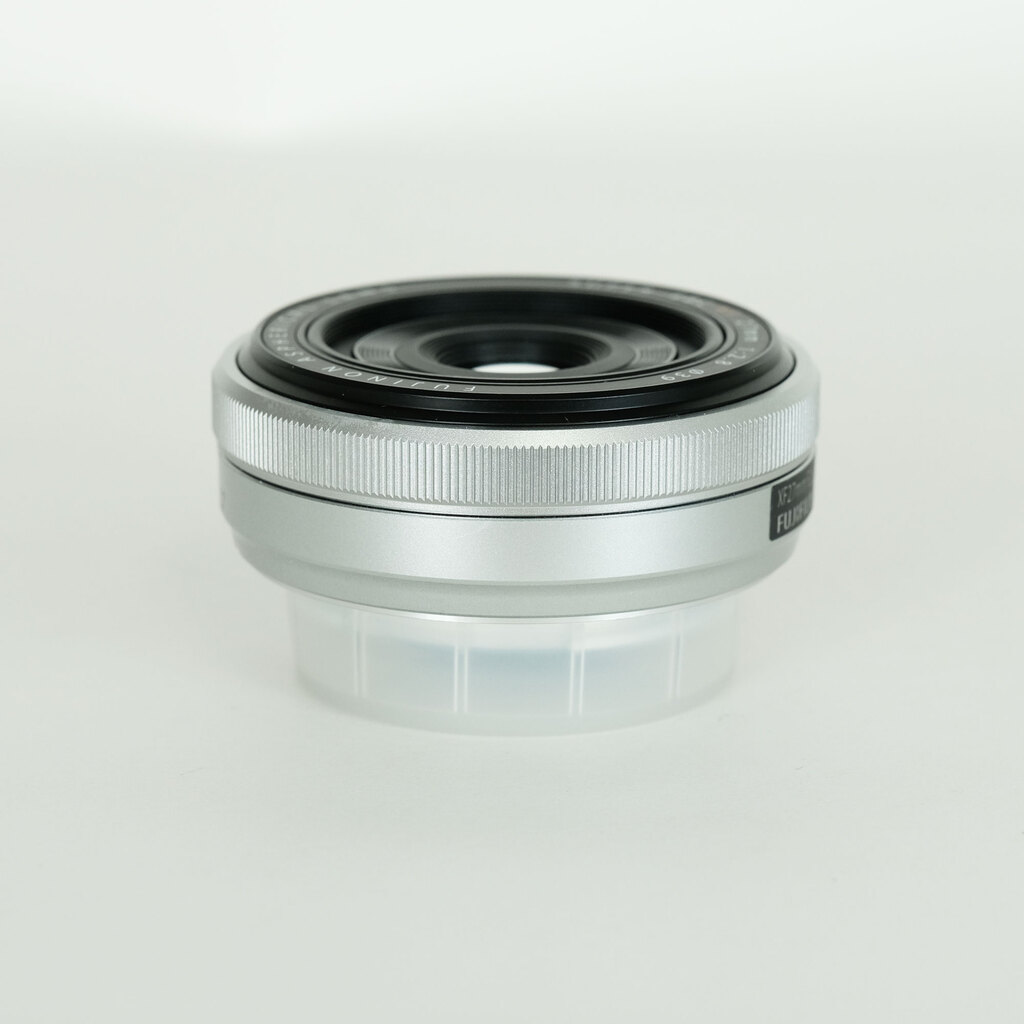 FUJIFILM XF27mm F2.8 シルバー