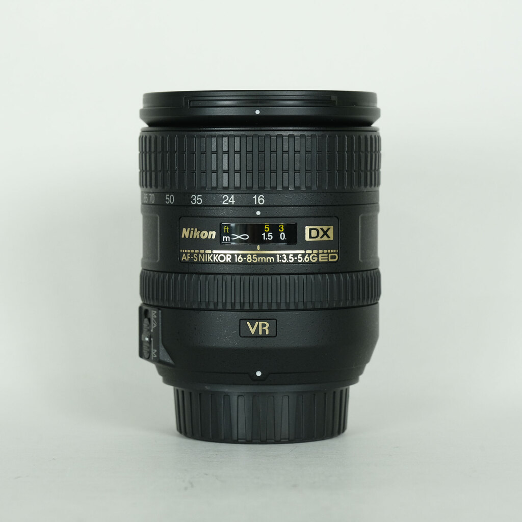 AF-S DX NIKKOR 16-85mm f/3.5-5.6G ED VR 中古価格比較 - 価格.com