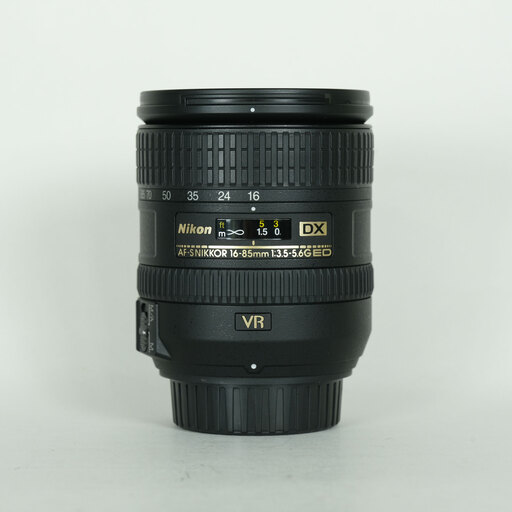 Nikon AF-S DX NIKKOR 16-85mm f/3.5-5.6G ED VRを解説｜24-127.5mm