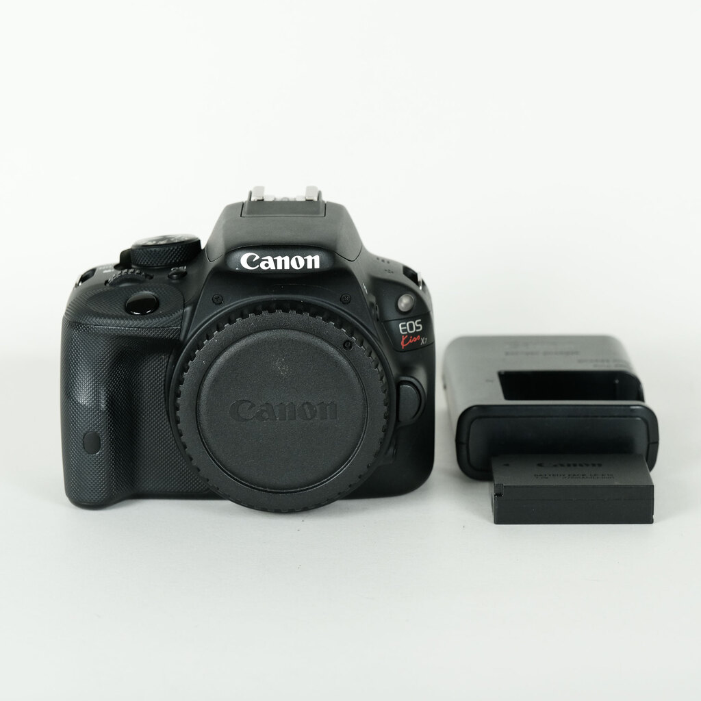 Canon EOS Kiss X7
