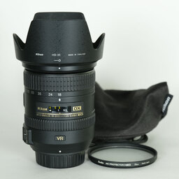 Nikon AF-S DX NIKKOR 18-200mm F3.5-5.6G ED VR II Nikon AF-S DX NIKKOR 18-200mm F3.5-5.6G ED VR II