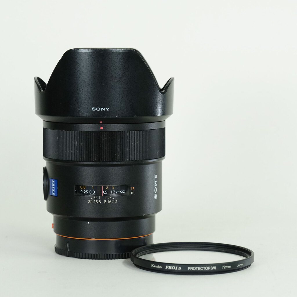 SONY Distagon T* 24mm F2 ZA SSM SAL24F20Z