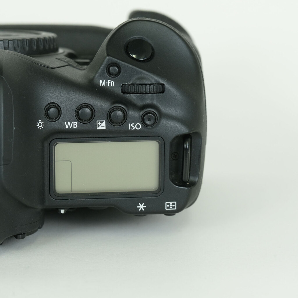 Canon EOS-1D X Mark III