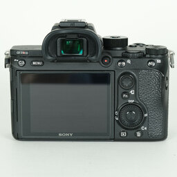 SONY α7R III(ILCE-7RM3) SONY α7R III(ILCE-7RM3)