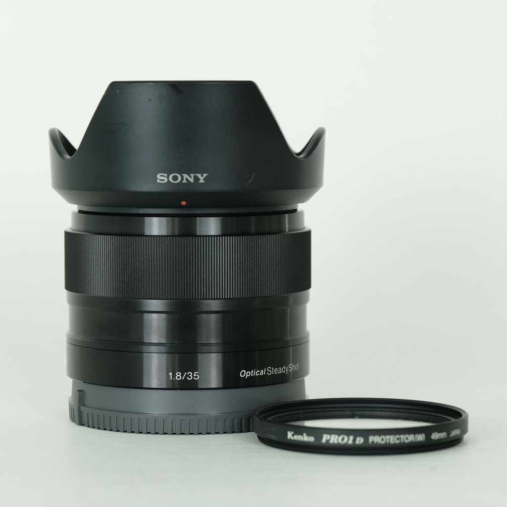 SONY E 35mm F1.8 OSS SEL35F18