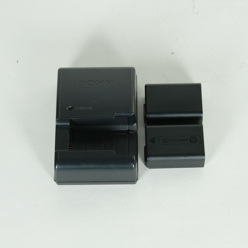 SONY α7 II（ILCE-7M2）