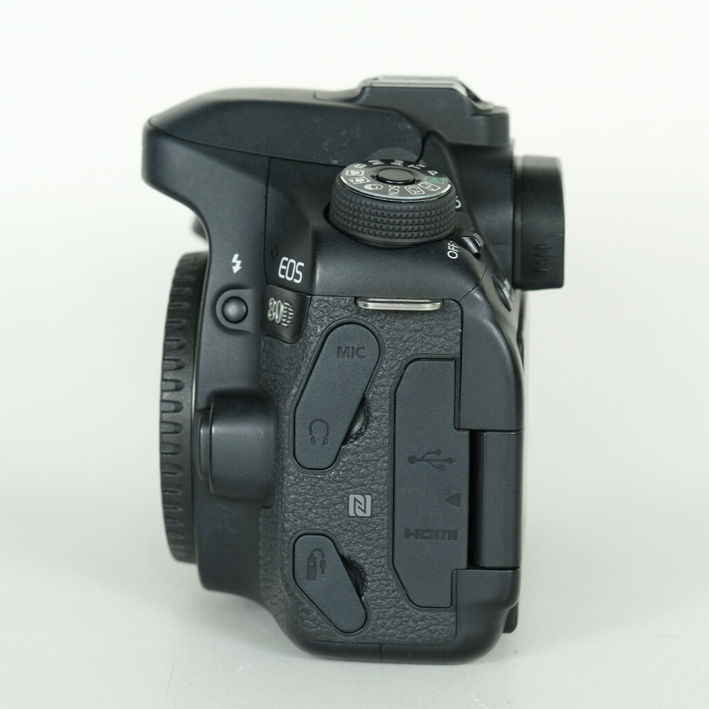 Canon EOS 80Dの出品 | ONE SCENE（ワンシーン）