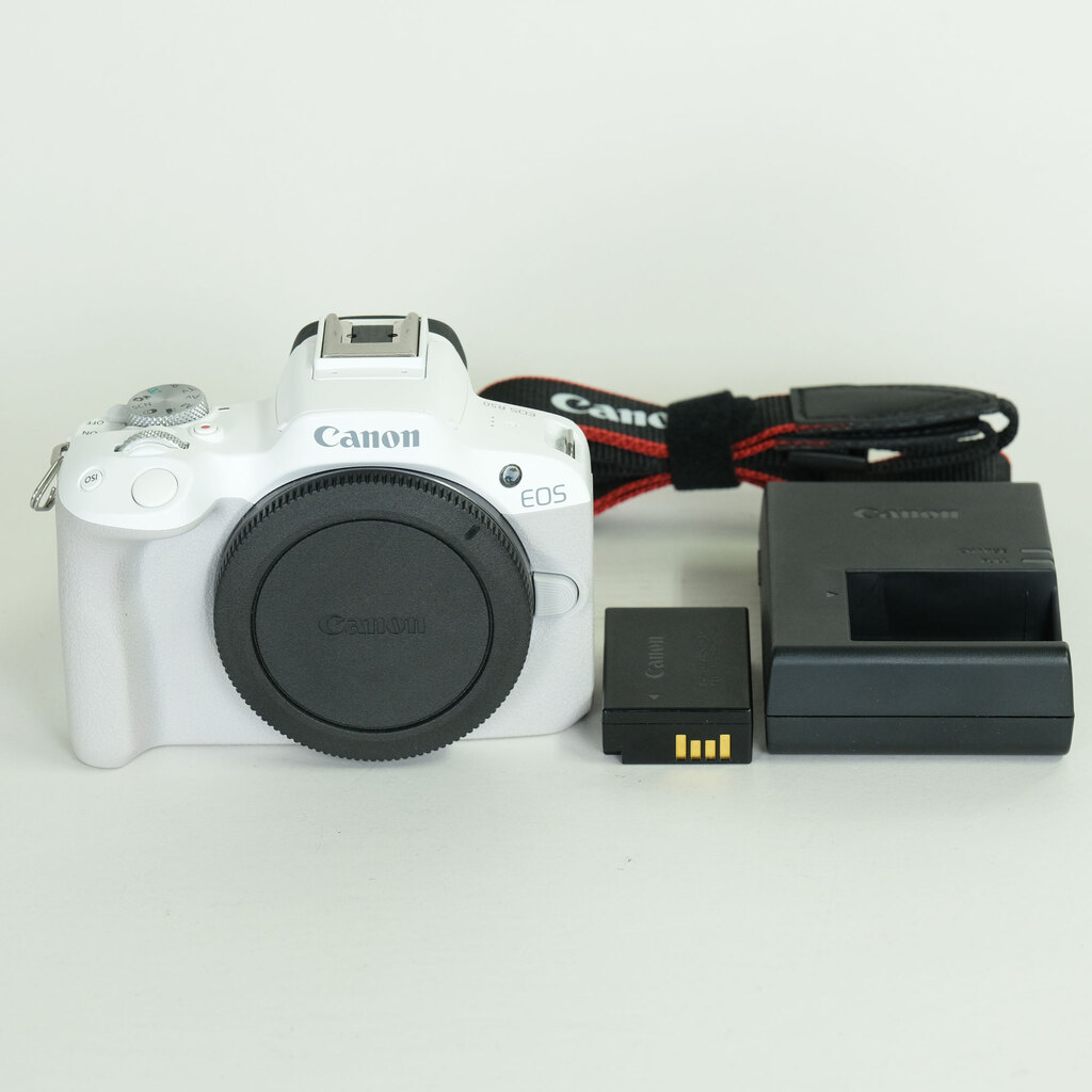 Canon EOS R50 Canon EOS R50