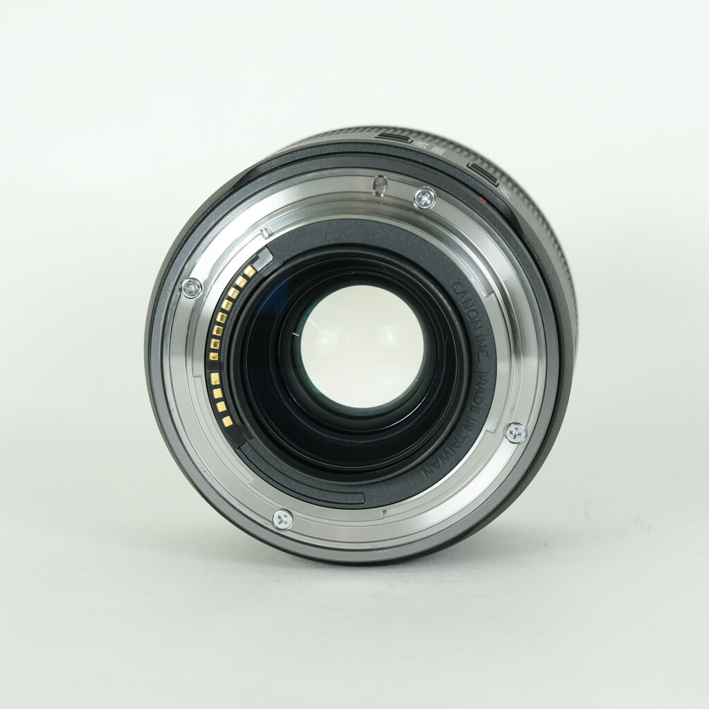 Canon RF35mm F1.8 MACRO IS STM