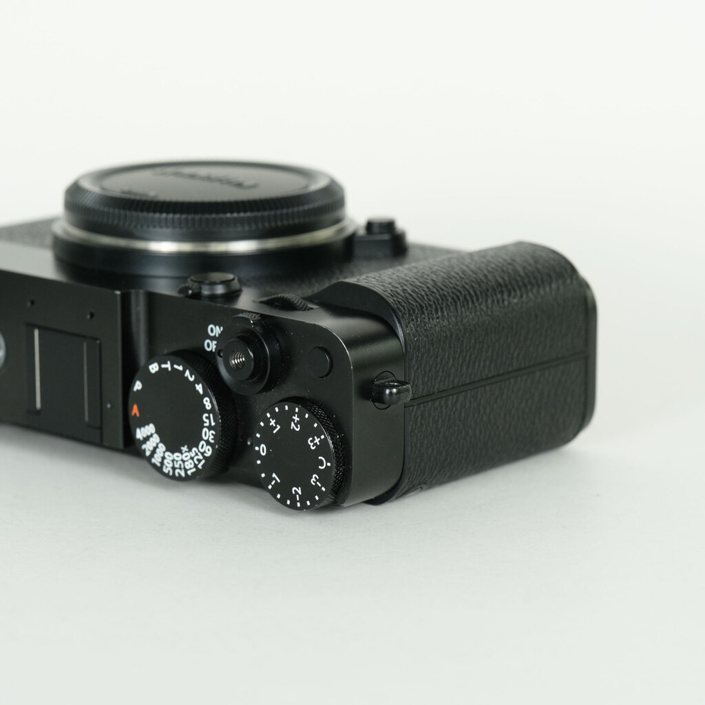 FUJIFILM X-E5