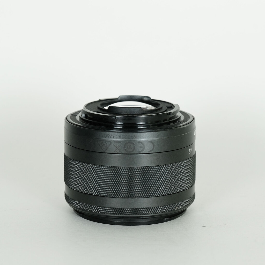 Canon EF-M15-45mm F3.5-6.3 IS STM