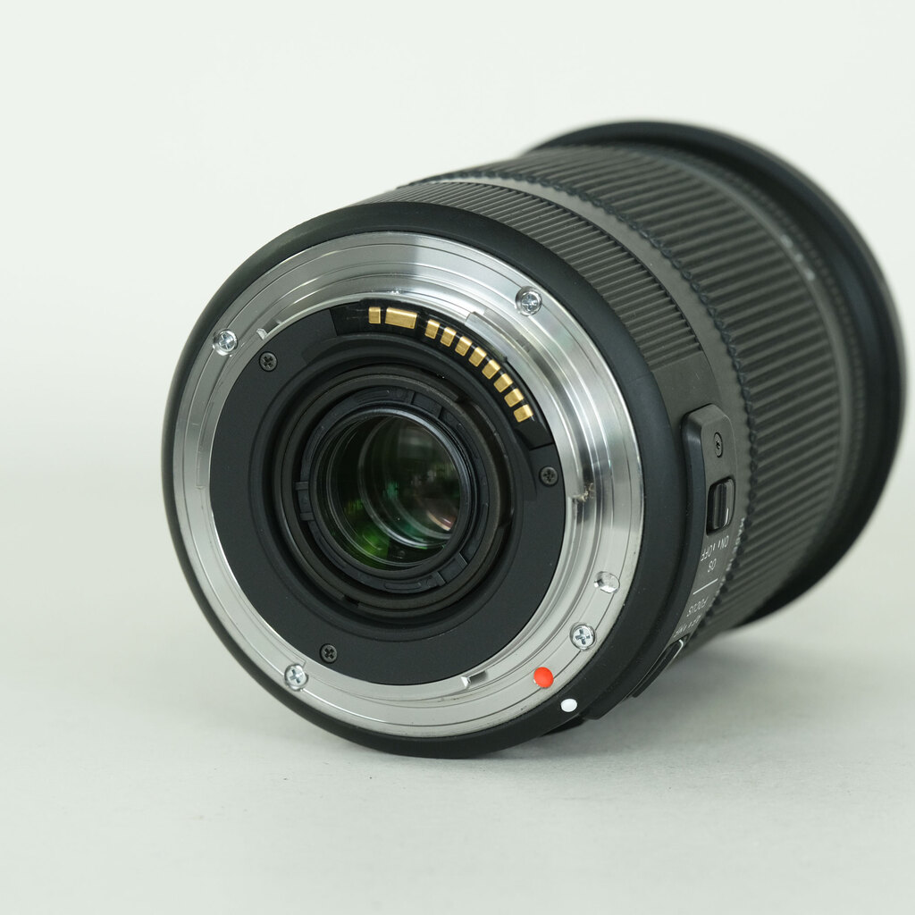 SIGMA 18-300mm F3.5-6.3 DC MACRO OS HSM｜Contemporary [キヤノンEF用]