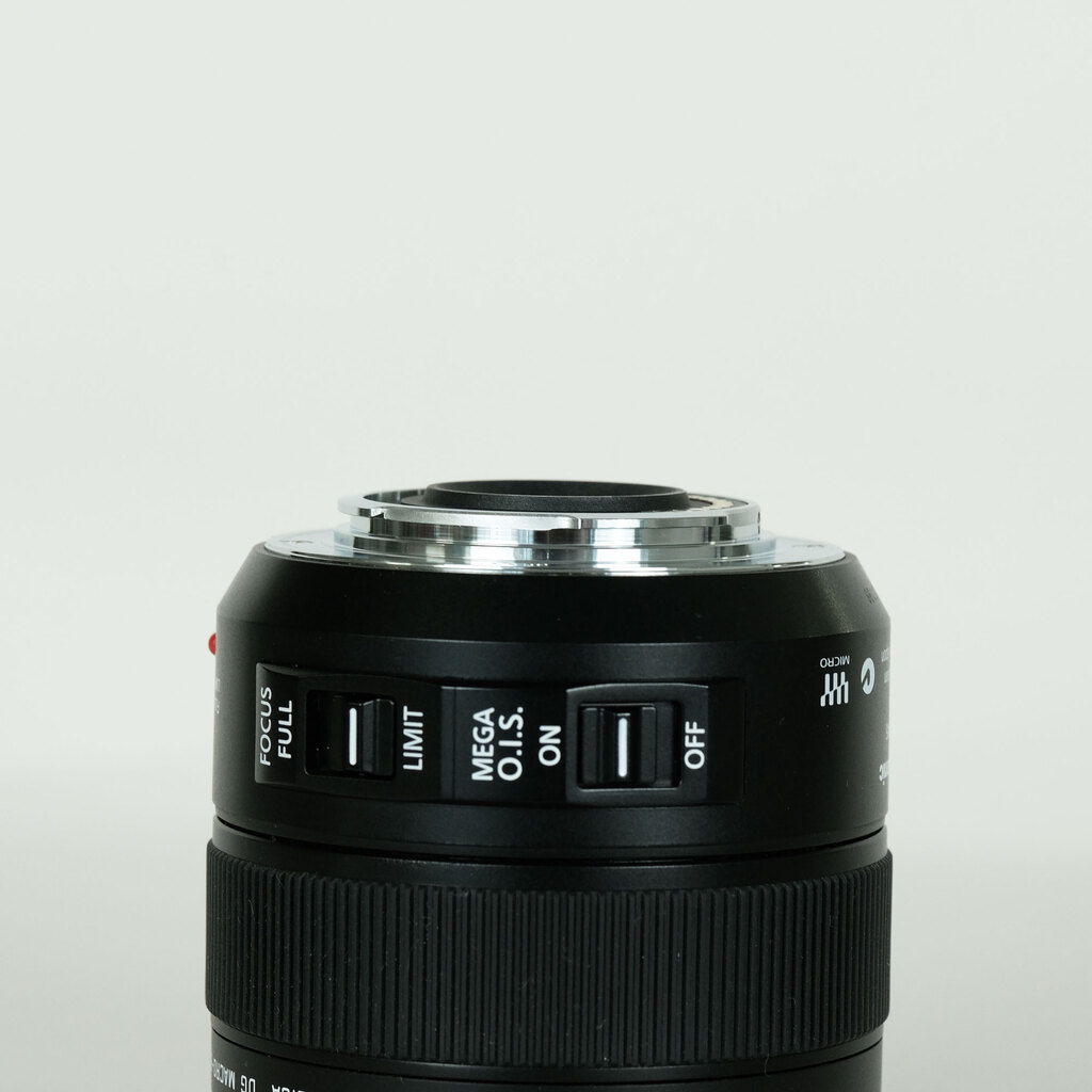 Panasonic LEICA DG MACRO-ELMARIT 45mm F2.8 ASPH. MEGA O.I.S.