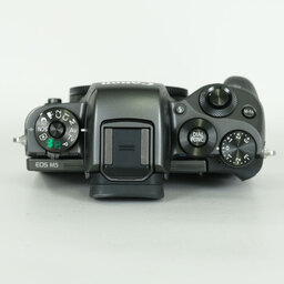 Canon EOS M5