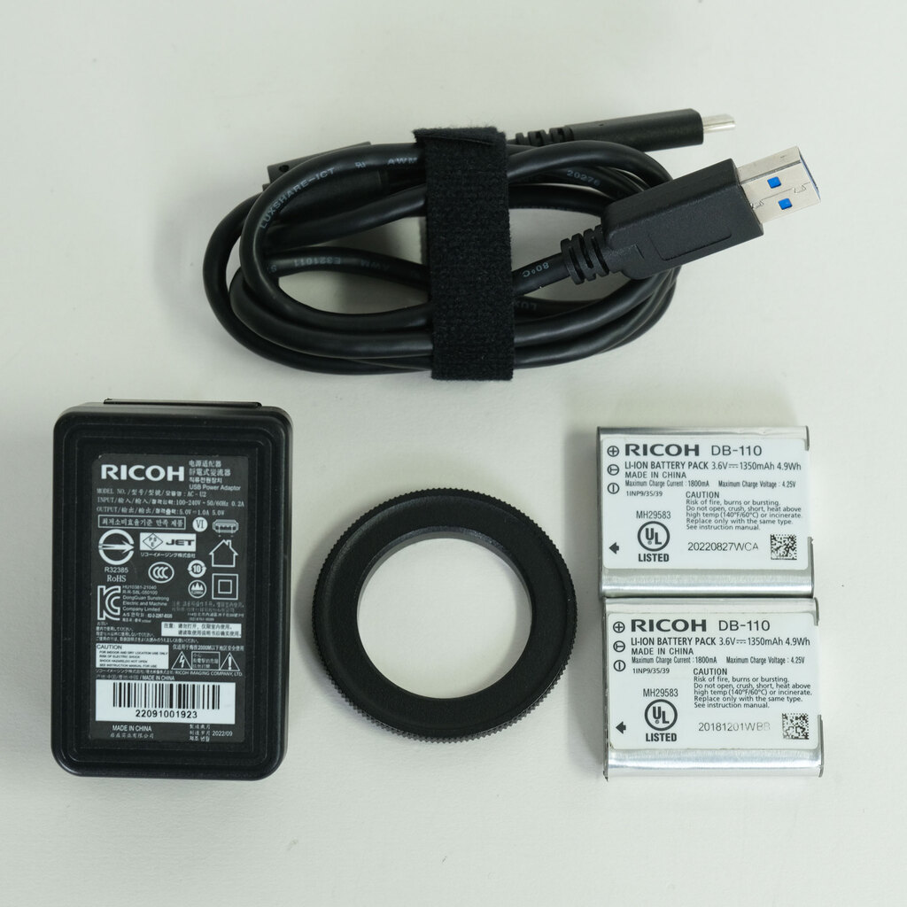 RICOH WG-7 ブラック