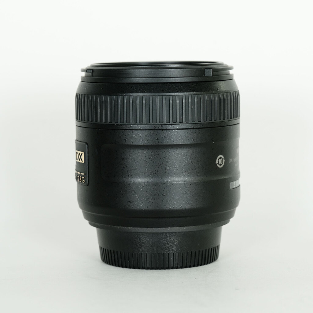 Nikon AF-S DX Micro NIKKOR 40mm f/2.8G