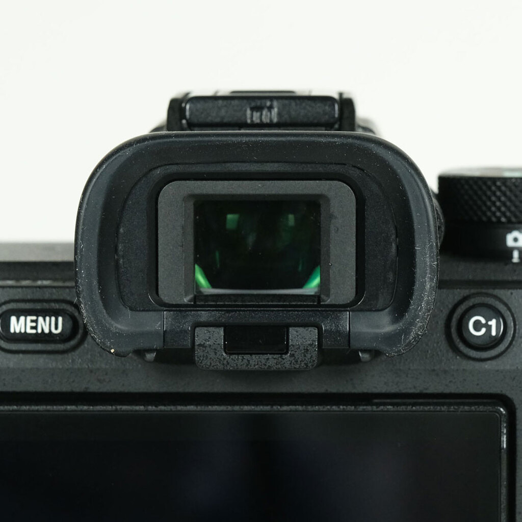 SONY α7 IV(ILCE-7M4) SONY α7 IV(ILCE-7M4)