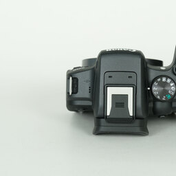 Canon EOS R10