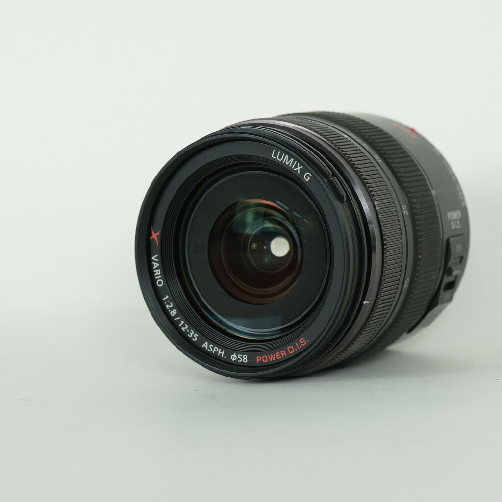 Panasonic LUMIX G X VARIO 12-35mm / F2.8 ASPH. / POWER O.I.S.の