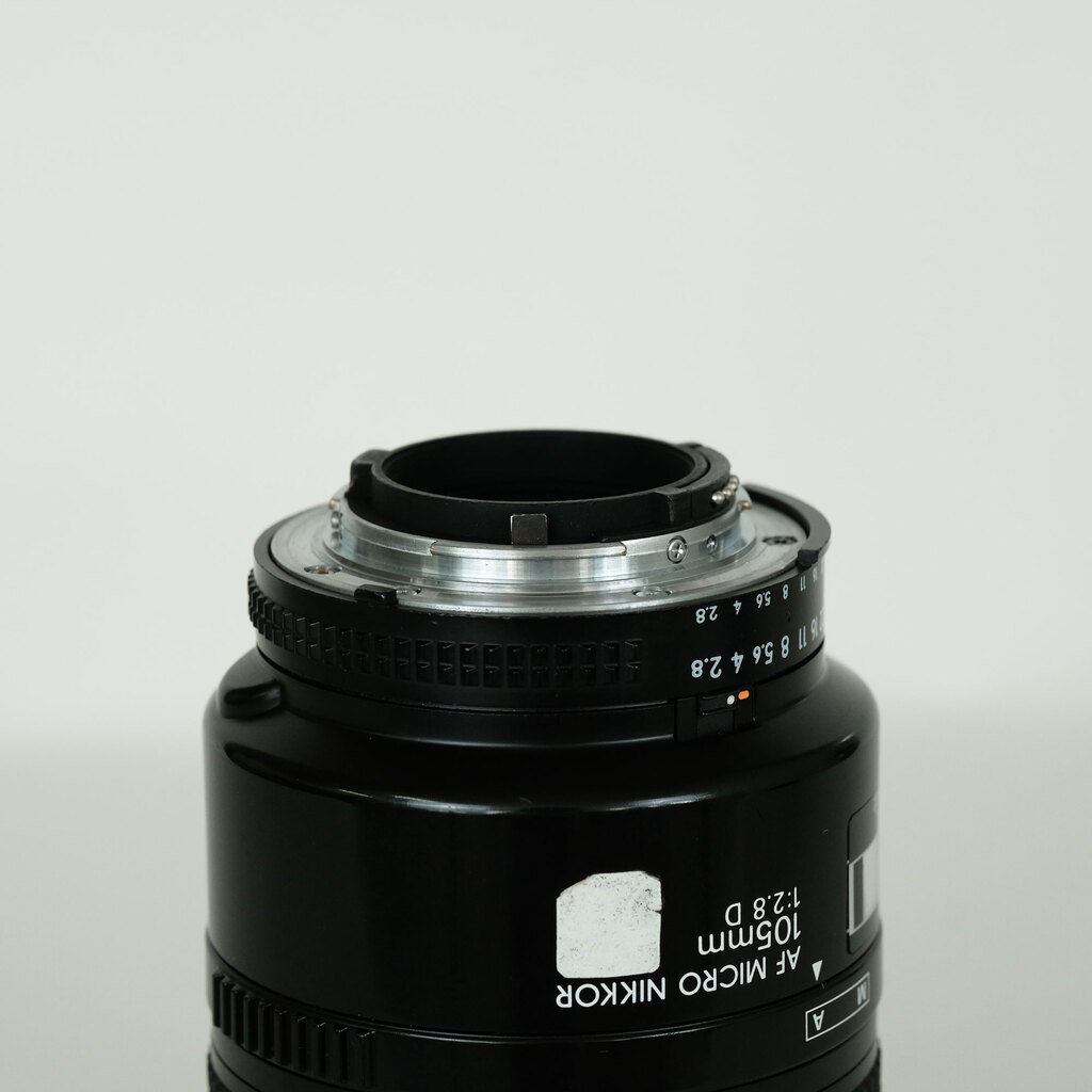 Nikon AF 105mm F2.8D マイクロ