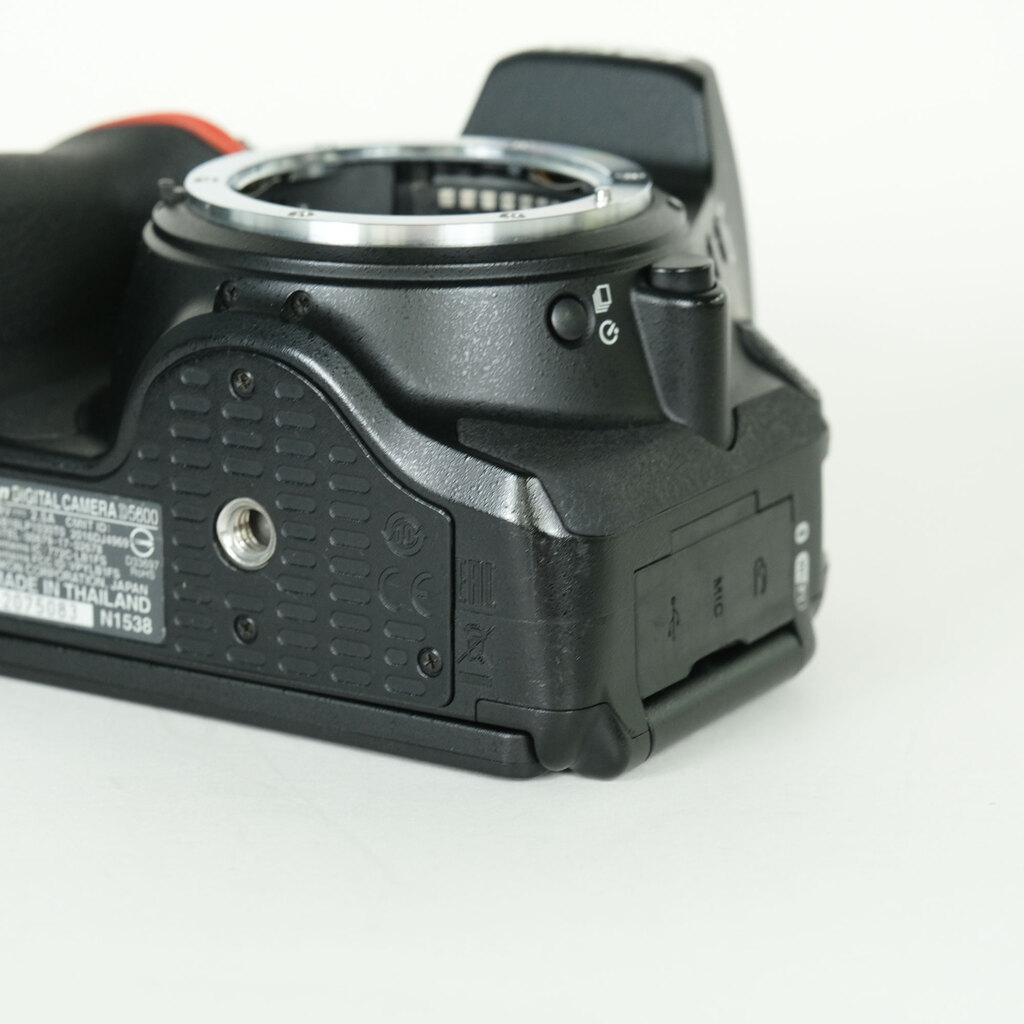 Nikon D5600